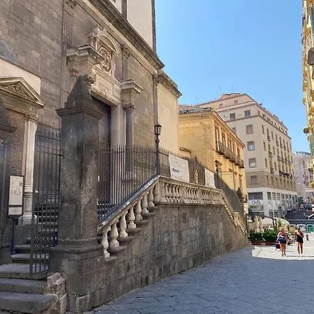 Novanova 4* Nápoly