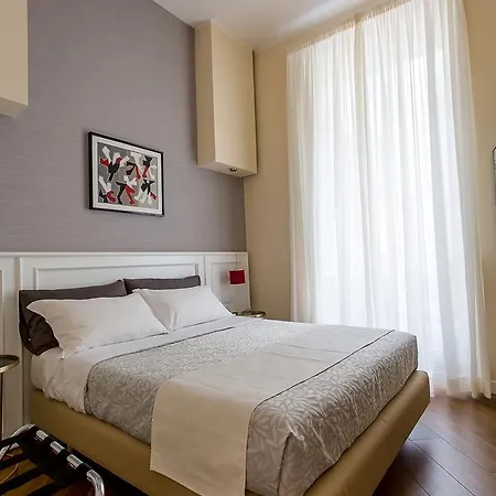 فندق مبيت وإفطار Novanova نابولي