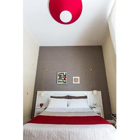 Novanova Bed & Breakfast 4*